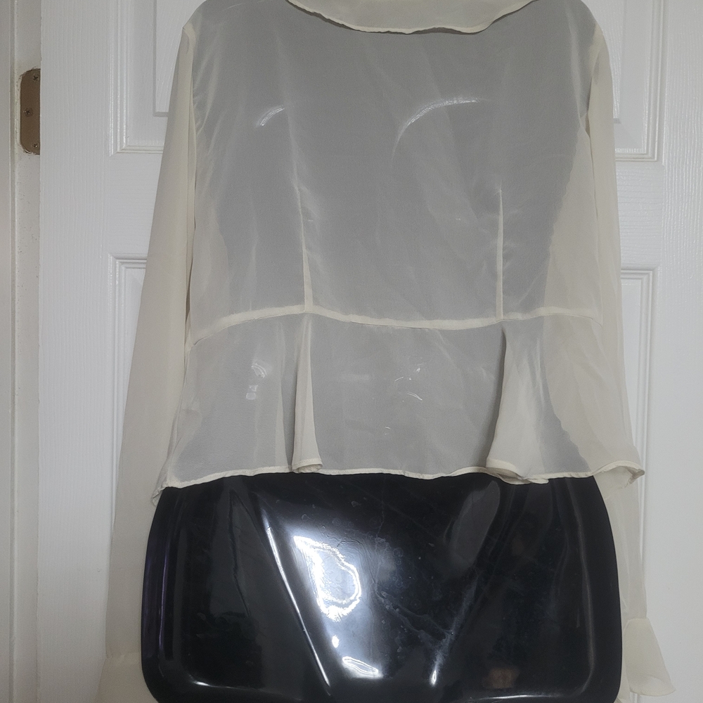 No Boundaries Cream Blouse - Picture 5 of 8